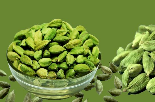 Choti Elaichi / Green Cadamom
